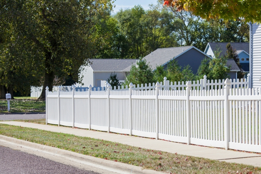 Fence Installation & Repair